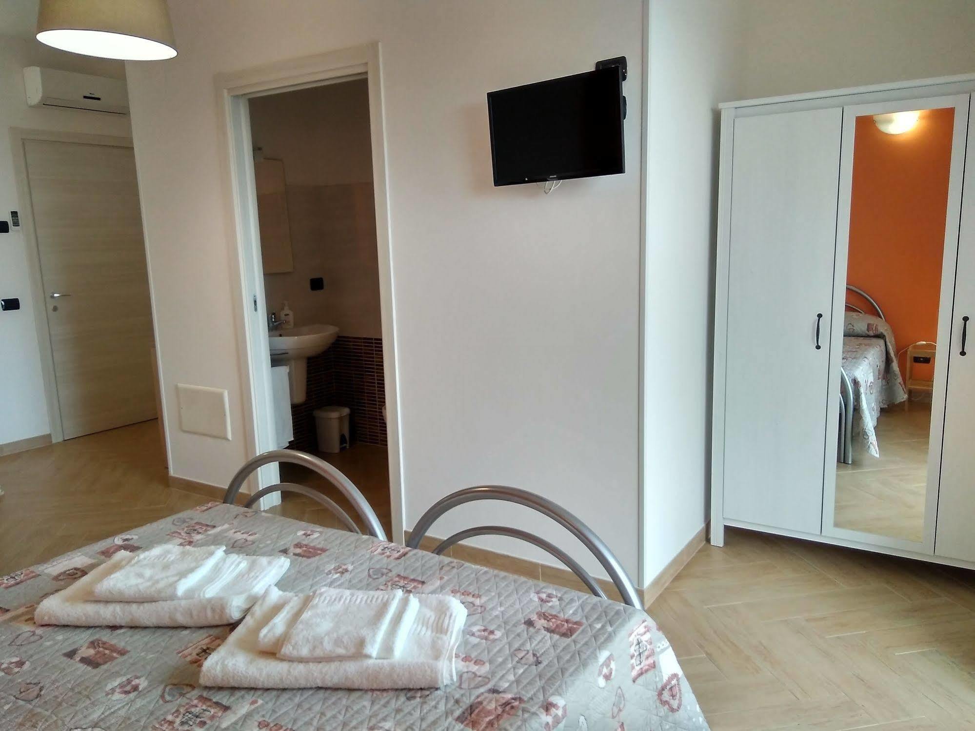 Corigliano dʼOtranto B&B Il Papavero Rosso المظهر الخارجي الصورة
